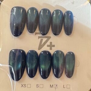 Press On Nails Dark Blue Green‎ Galaxy Magnetic Oval Medium Fake Nails